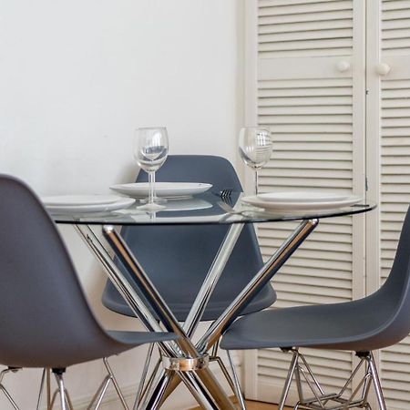 Soho Apartment Sleeps 4, Covent Garden & Leicester Square London Exterior photo