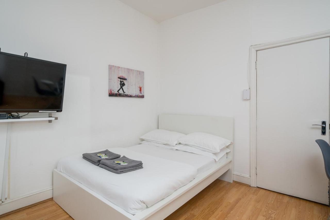 Soho Apartment Sleeps 4, Covent Garden & Leicester Square London Exterior photo