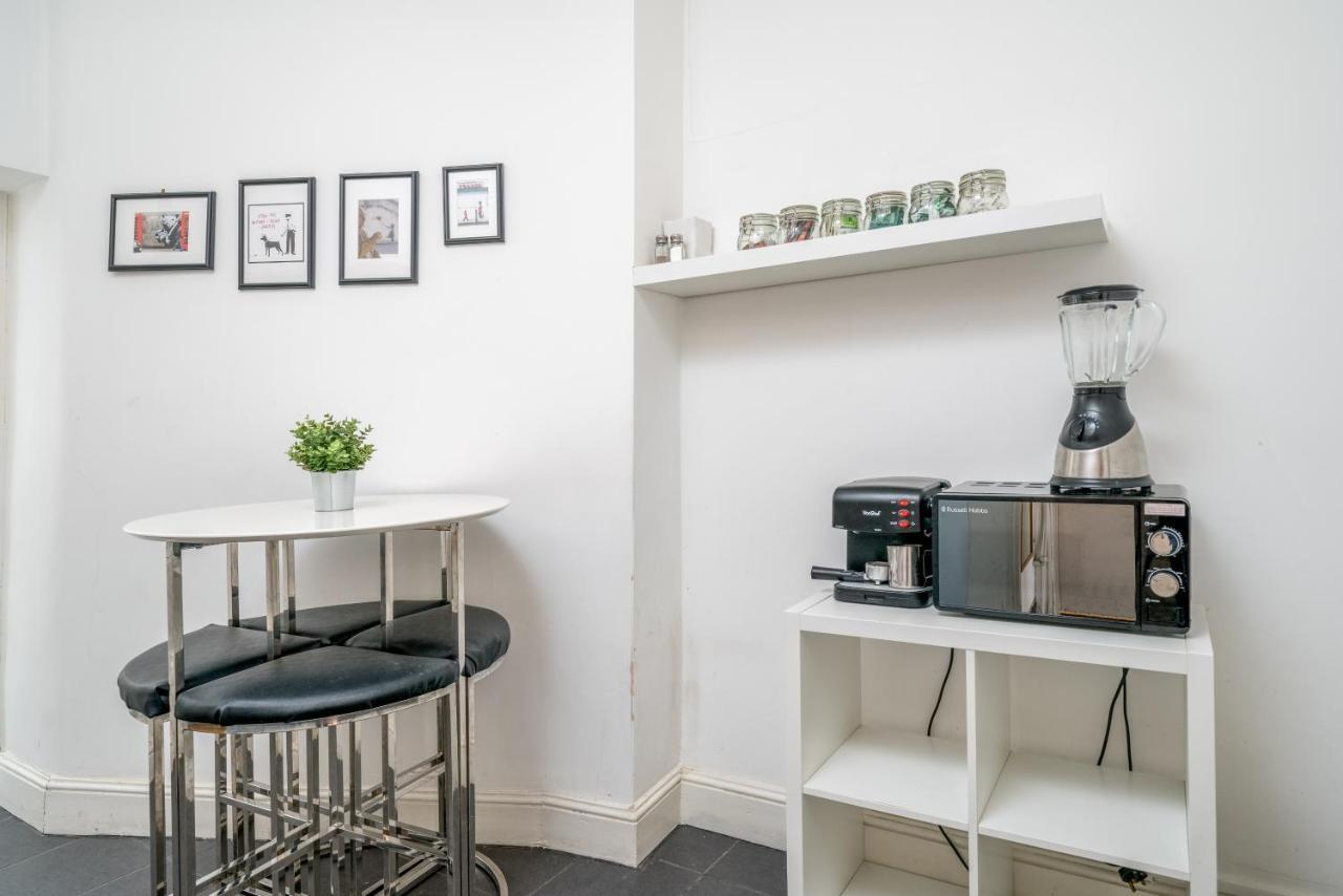 Soho Apartment Sleeps 4, Covent Garden & Leicester Square London Exterior photo